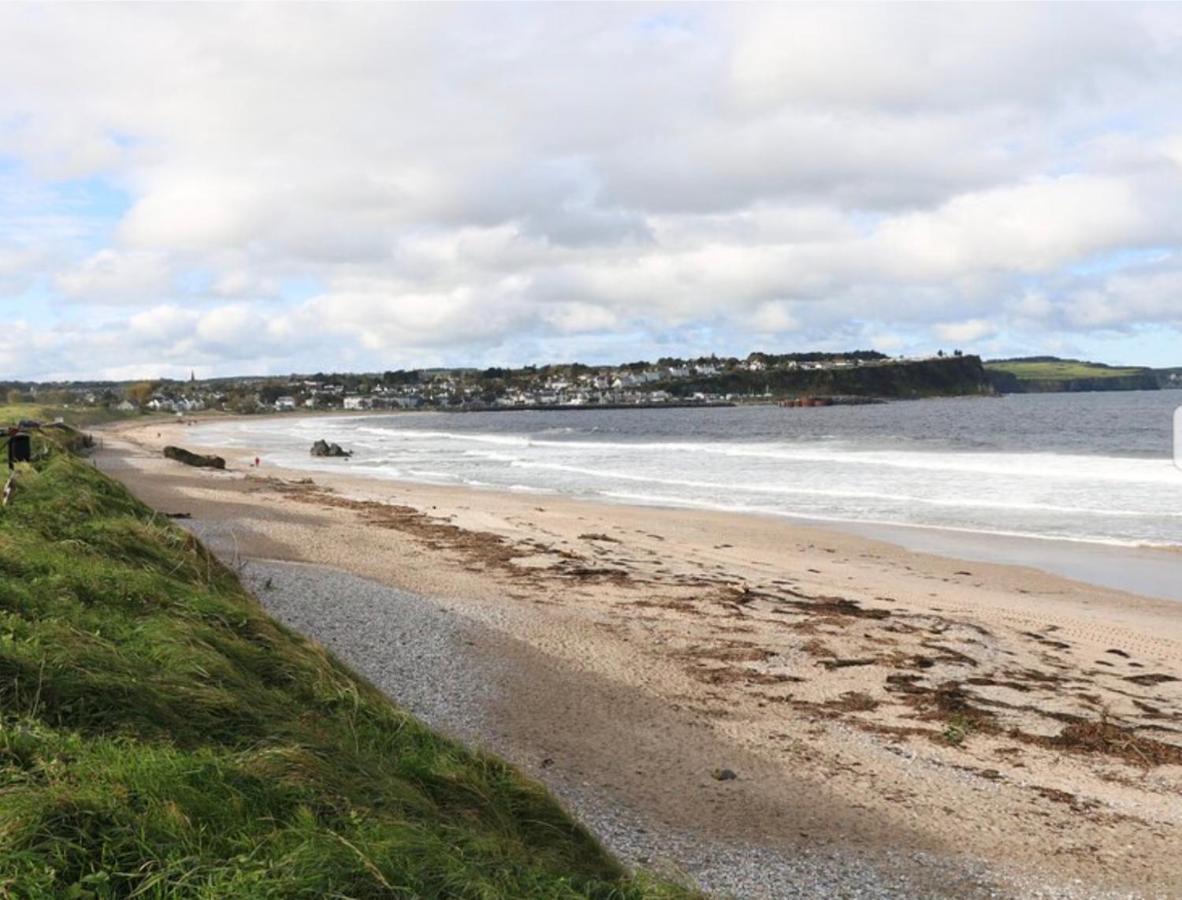 Holiday Home In Ballycastle - Fainne Na Cairde Dış mekan fotoğraf