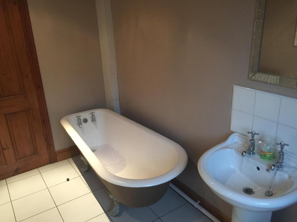 Holiday Home In Ballycastle - Fainne Na Cairde Dış mekan fotoğraf