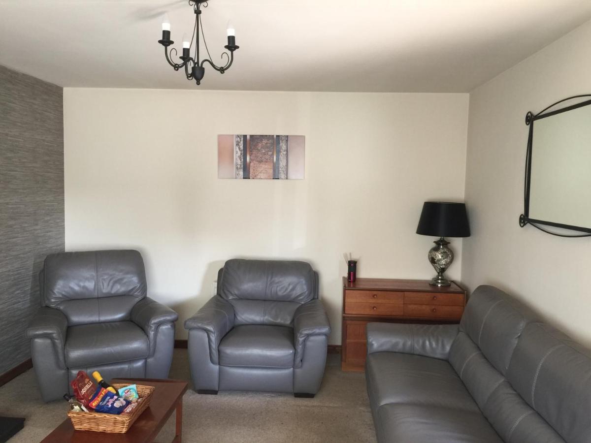 Holiday Home In Ballycastle - Fainne Na Cairde Dış mekan fotoğraf